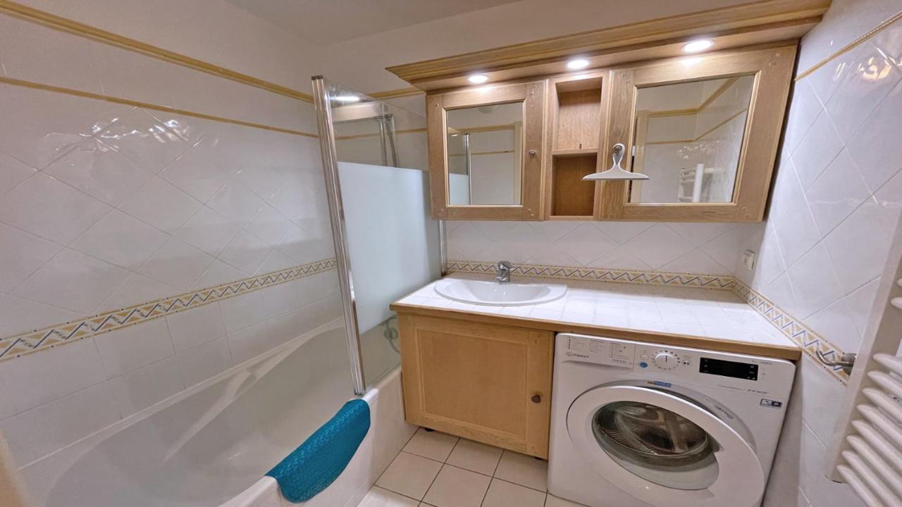 Appartement Les Pins Bleus A8 Sainte-Maxime Kültér fotó