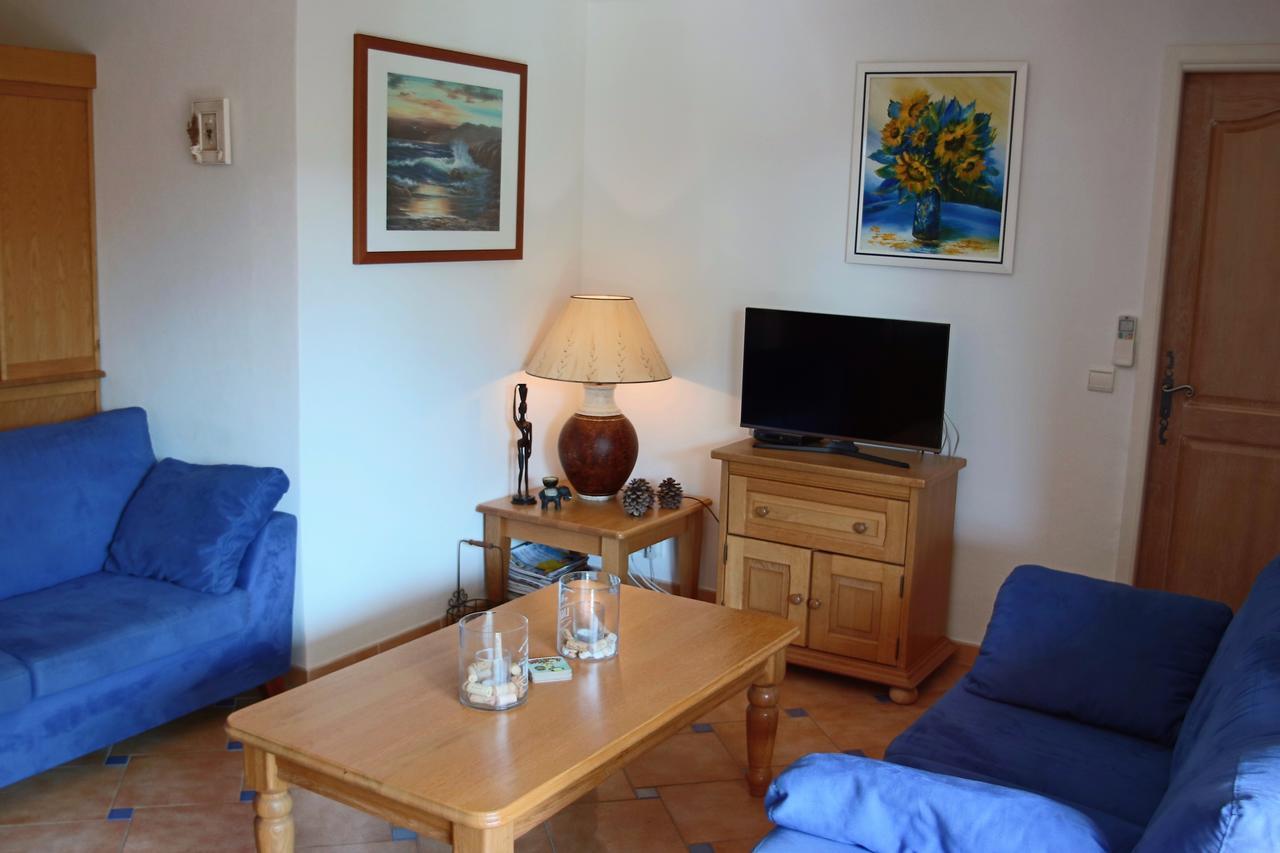 Appartement Les Pins Bleus A8 Sainte-Maxime Kültér fotó